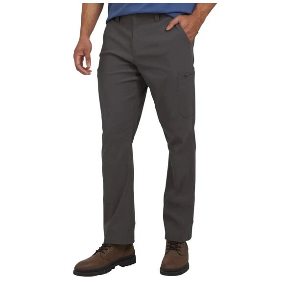 NEW Wrangler Men's 34x34 Cargo Tech Pants Regular Fit Water Repellent Gray Nylon - Picture 1 of 9
